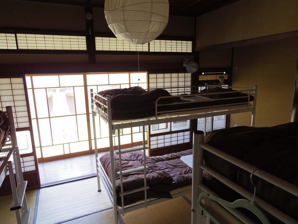 Kominka Guesthouse Hagi Akatsukiya Quarto foto